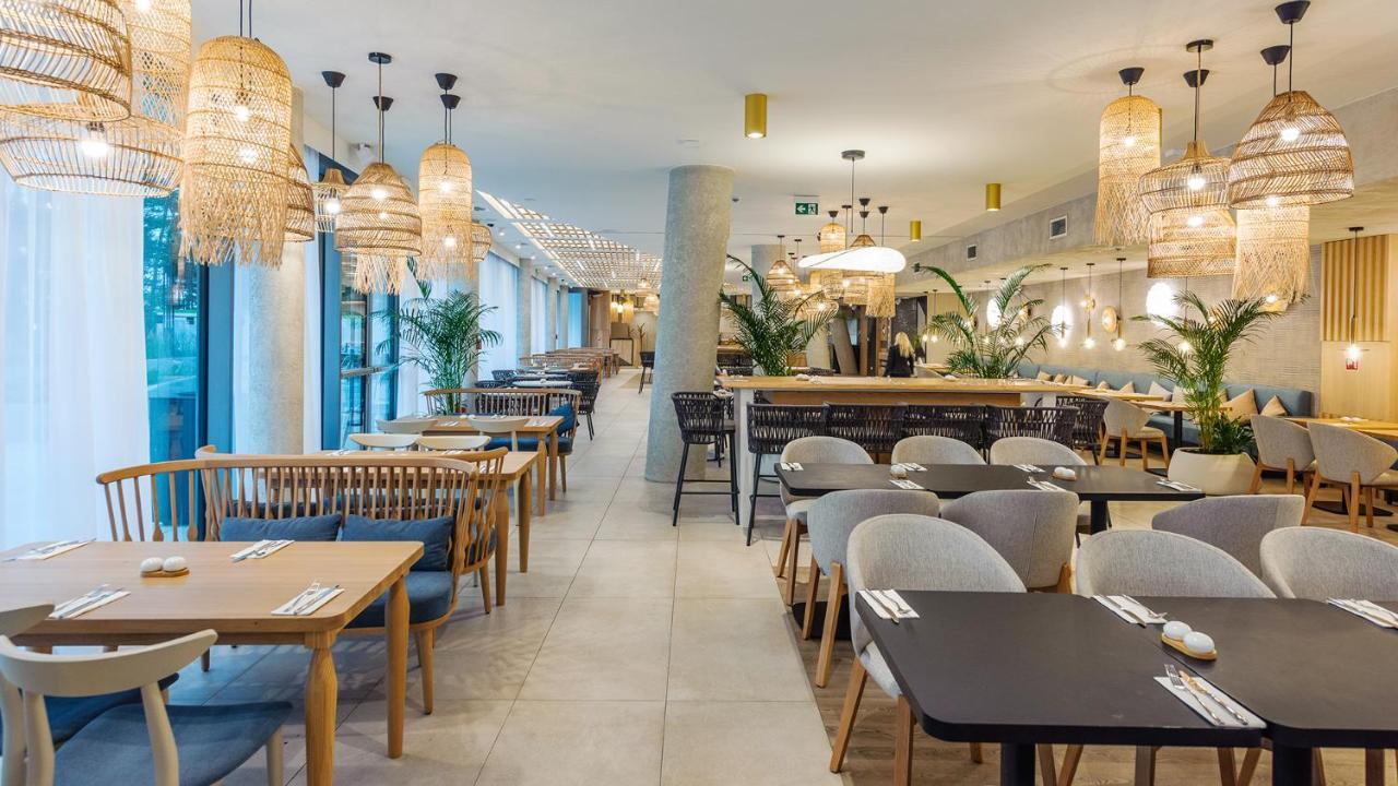 Prywatne Apartamenty Sun & Snow W Wave Z Basenem Мендзиздрое Екстериор снимка