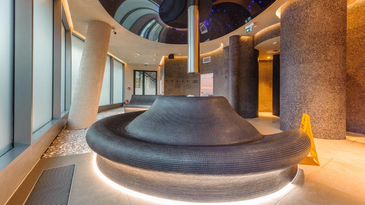 Prywatne Apartamenty Sun & Snow W Wave Z Basenem Мендзиздрое Екстериор снимка
