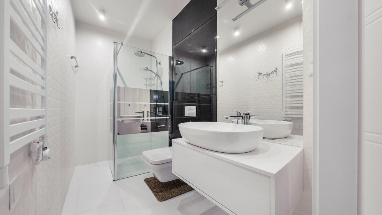 Prywatne Apartamenty Sun & Snow W Wave Z Basenem Мендзиздрое Екстериор снимка