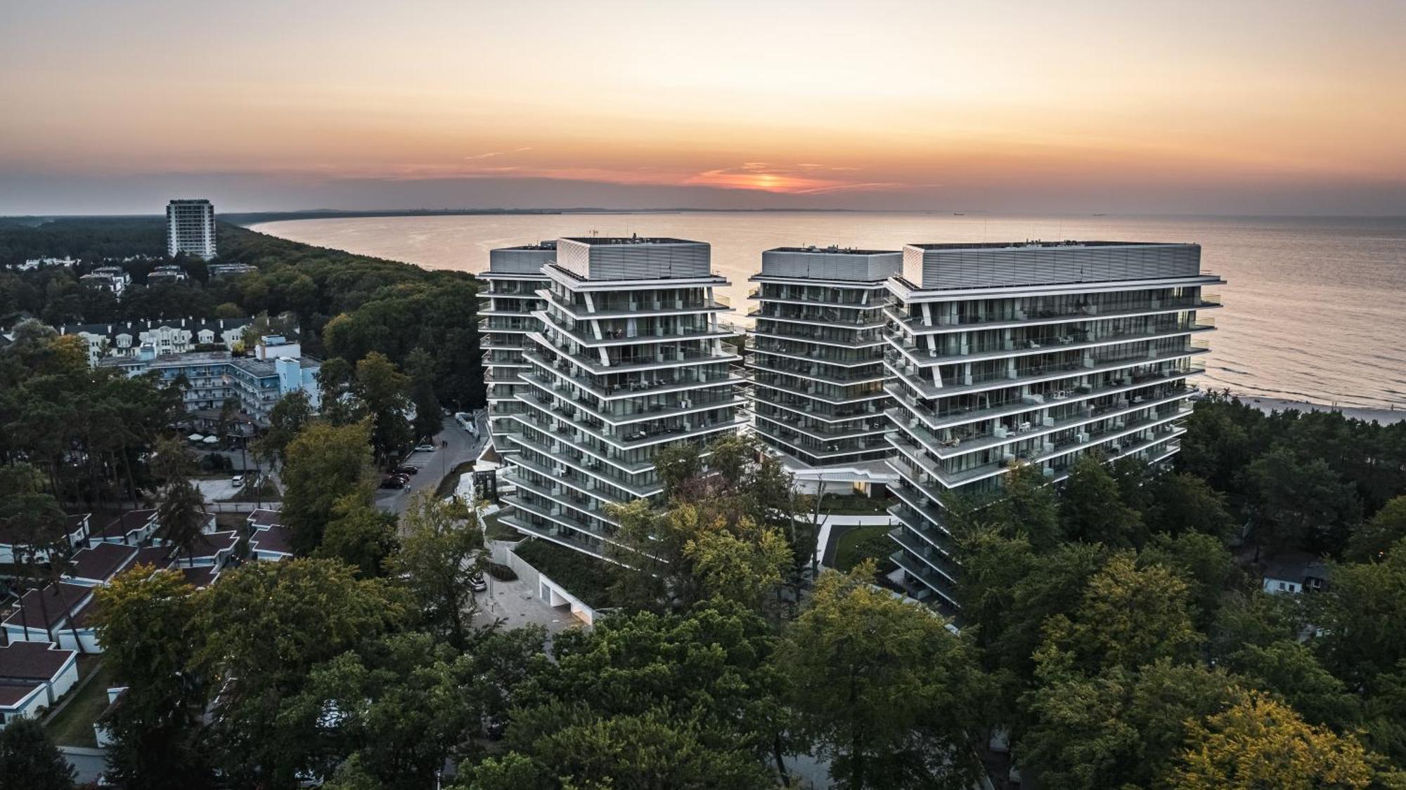 Prywatne Apartamenty Sun & Snow W Wave Z Basenem Мендзиздрое Екстериор снимка